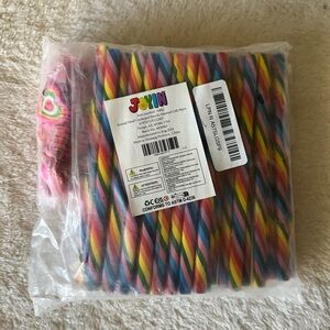 Party favor set with erasers and rainbow colored pencils (T13)
